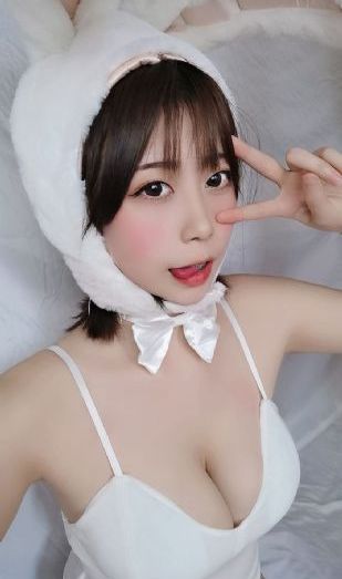 裸体瑜伽电影_超清日本电影免费